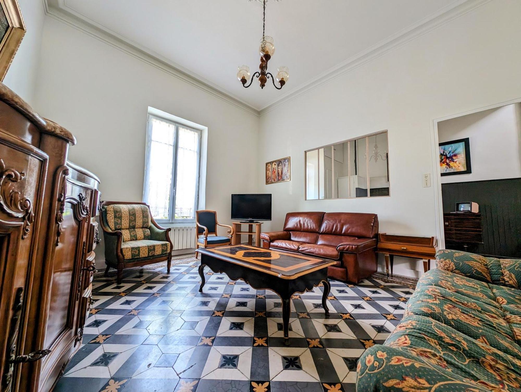 אורנג' Maison De Style Tout Confort, Position Ideale, Avec Clim Et Petit Exterieur מראה חיצוני תמונה
